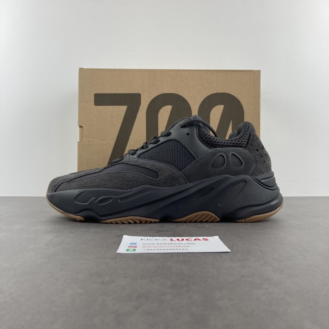 Yeezy Boost 700 Utility Black FV5304