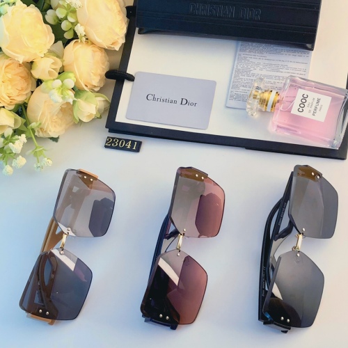D*ior Glasses XX 20230711-44