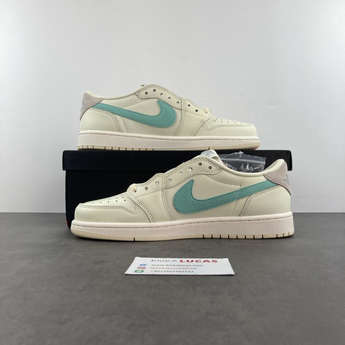 Travis Scott x Air Jordan 1 Tiffany Low Cream White