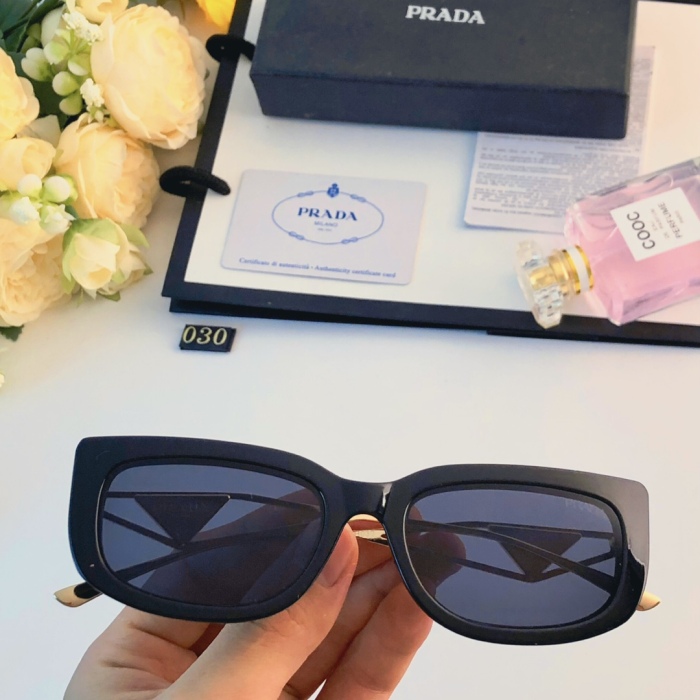 P*rada Glasses Top XX 20230711-59