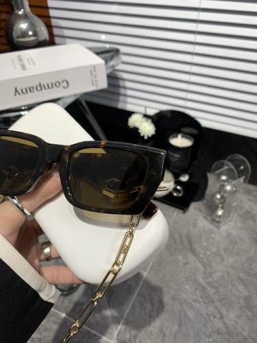 B*urberry Glasses XX 20230712-76