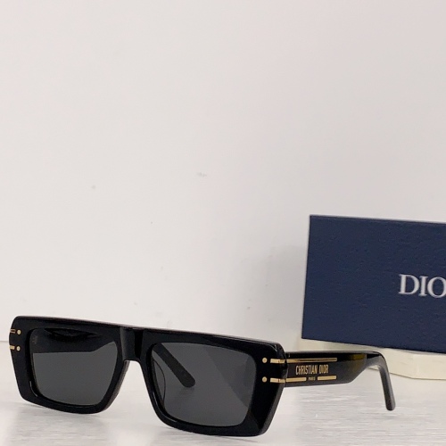 D*ior Glasses XX 20230712-41
