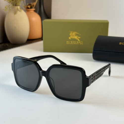 B*urberry Glasses XX 20230712-92