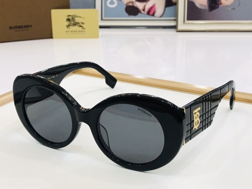 B*urberry Glasses XX 20230714-35