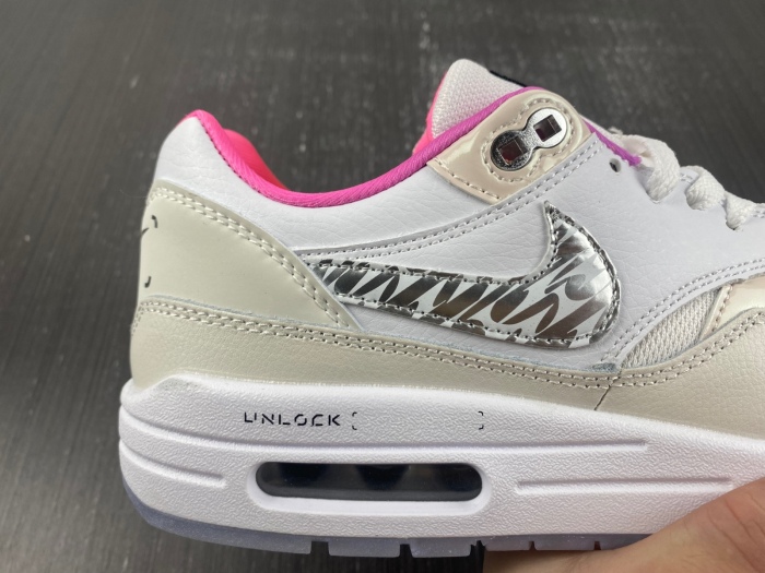 Air Max 1 Unlock Your Space FN0608-101