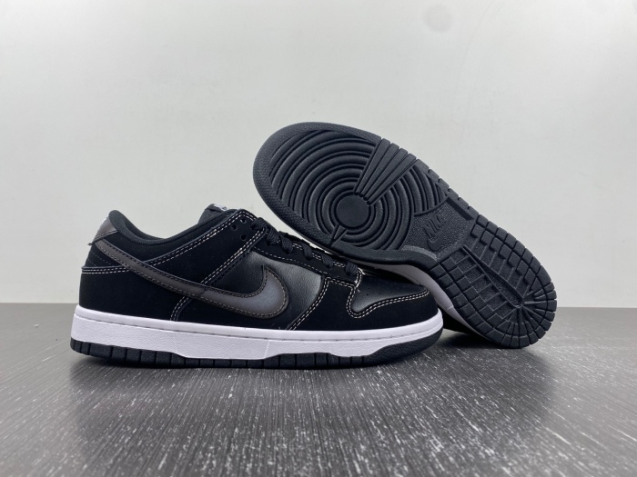 Dunk Low Airbrush Swoosh Black FD6923-001