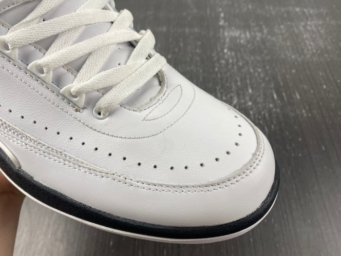Air Jordan 2 Retro OG Chicago  DX2454-106