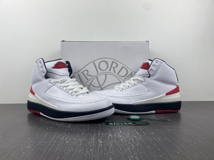 Air Jordan 2 Retro OG Chicago  DX2454-106