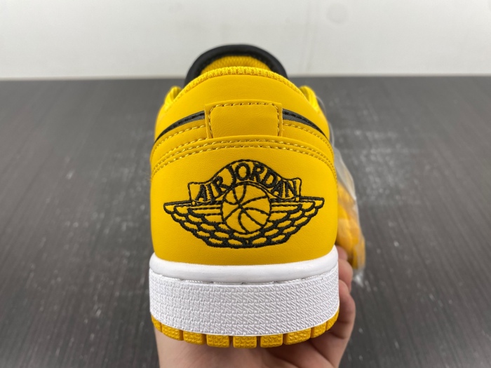 Air Jordan 1 Retro Low Yellow Toe 553558-072