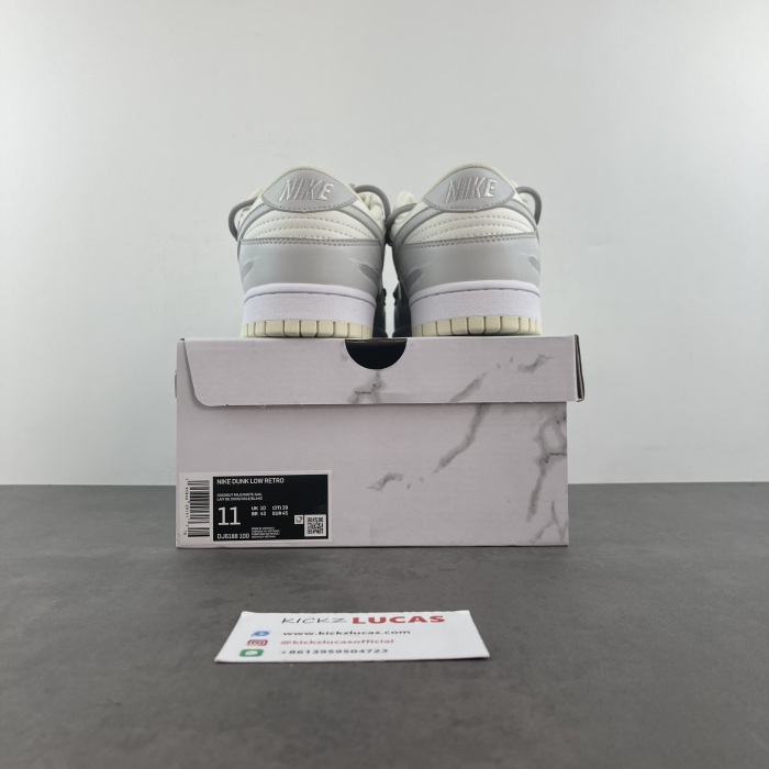 SB Dunk Low Csutom Paper airplane DJ6188-100