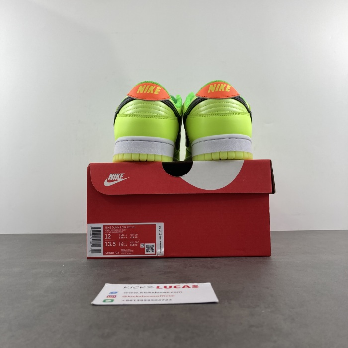 Dunk Low Glow in the Dark FJ4610-702