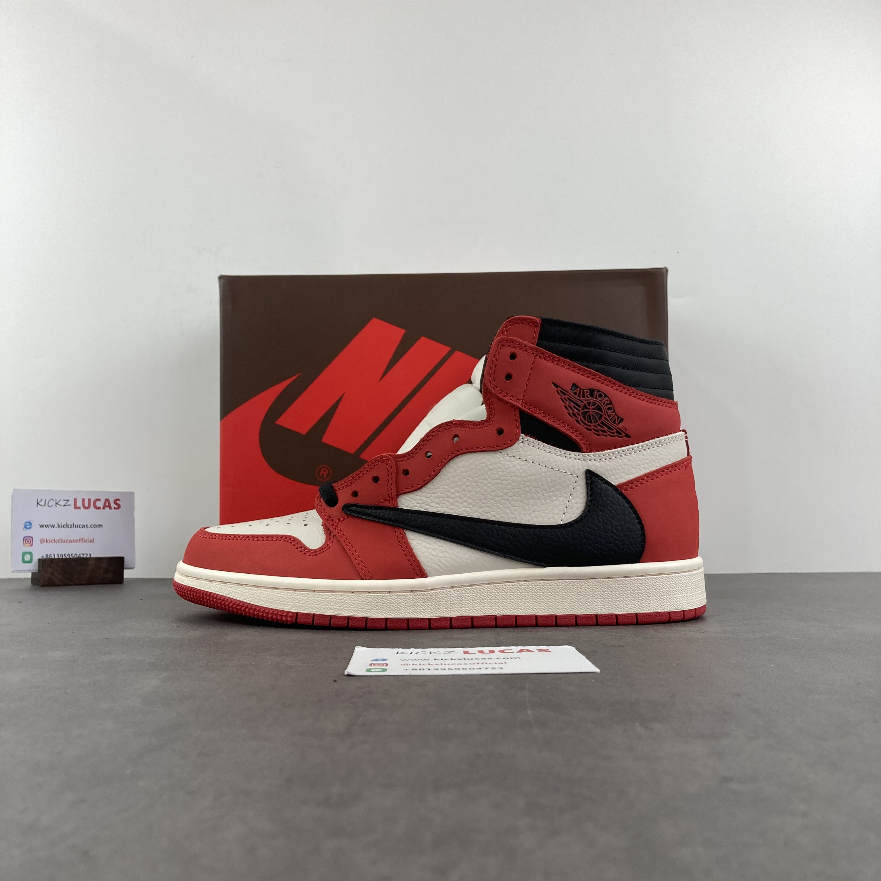 travis scott chicago jordan 1