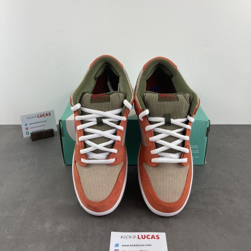 SB Dunk Low Corduroy Dusty Peach BQ6817-201