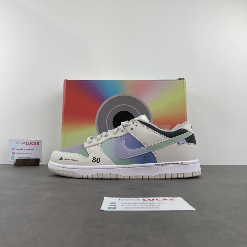 SB Dunk Low CD RU2236-565