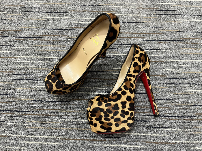 Women C*hristian L*ouboutin Pump Top CL 20230818-30