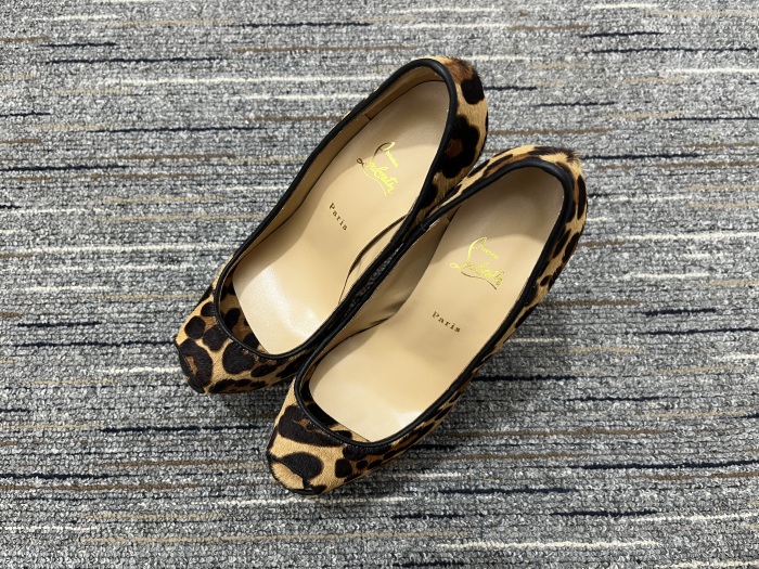 Women C*hristian L*ouboutin Pump Top CL 20230818-30