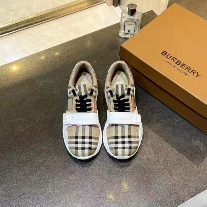 Women and Men B*urberry Top Sneaker CL 20230613-89