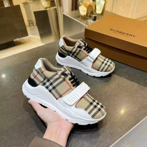 Women and Men B*urberry Top Sneaker CL 20230613-89
