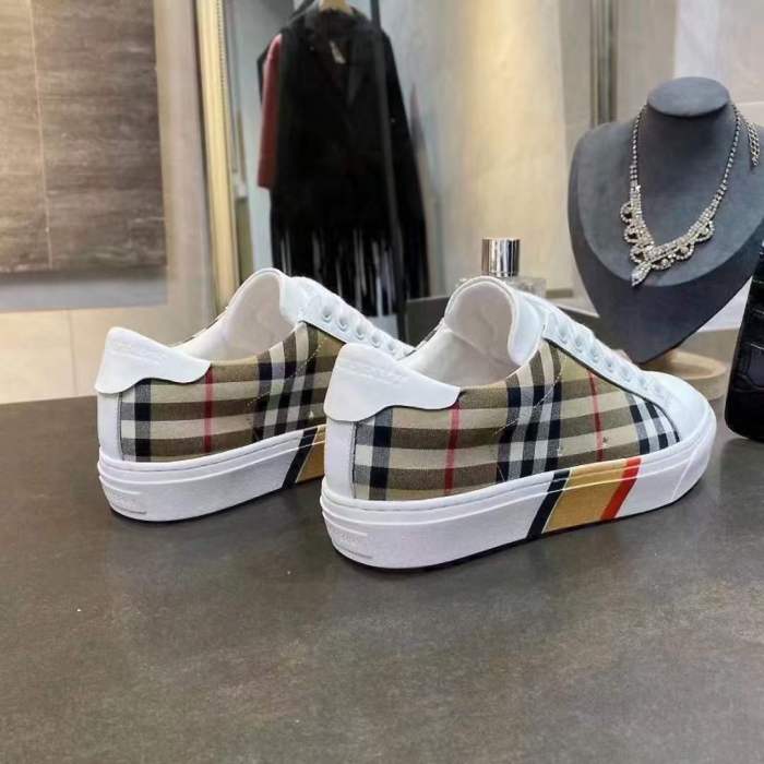 Women and Men B*urberry Top Sneaker CL 20230613-106