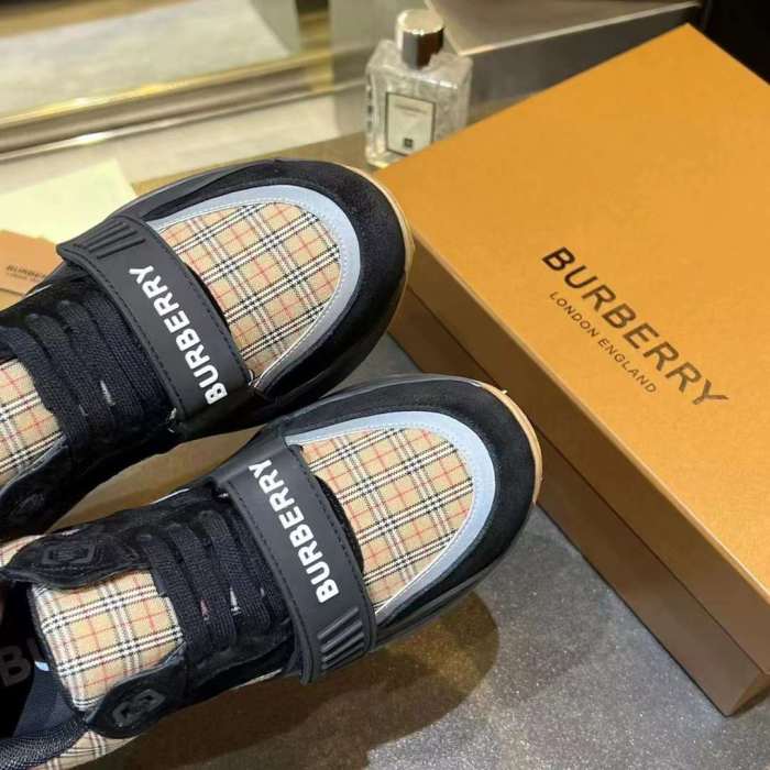 Women and Men B*urberry Top Sneaker CL 20230613-95