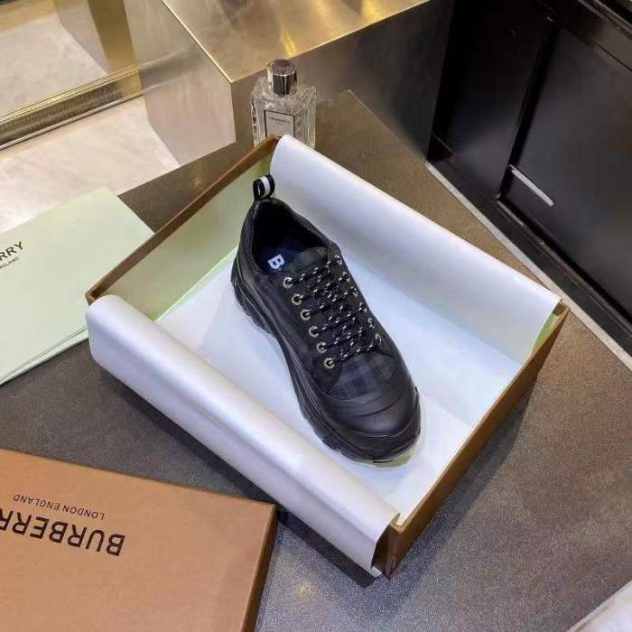 Women and Men B*urberry Top Sneaker CL 20230613-97