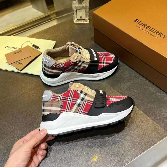 Women and Men B*urberry Top Sneaker CL 20230613-58