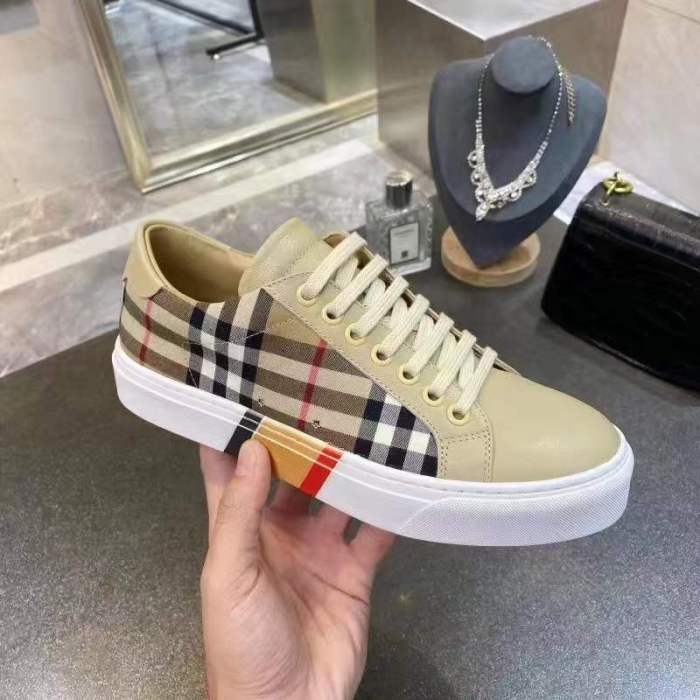 Women and Men B*urberry Top Sneaker CL 20230613-109