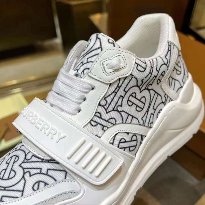 Women and Men B*urberry Top Sneaker CL 20230613-94