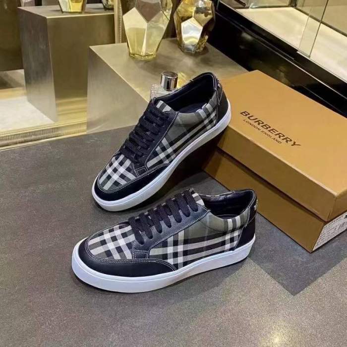 Women and Men B*urberry Top Sneaker CL 20230613-105