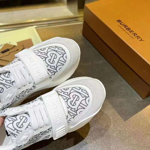 Women and Men B*urberry Top Sneaker CL 20230613-94