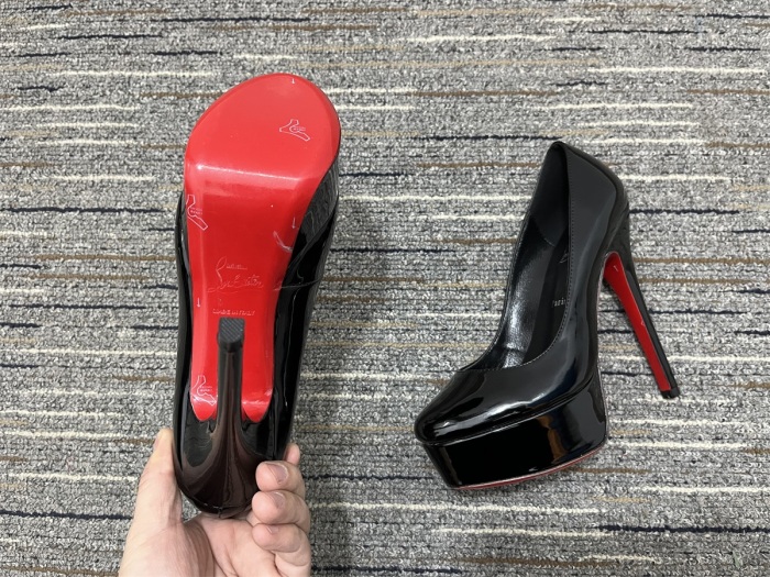 Women C*hristian L*ouboutin Pump Top CL 20230819-24