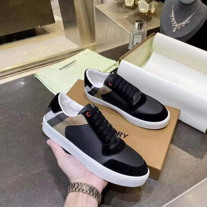 Women and Men B*urberry Top Sneaker CL 20230613-110