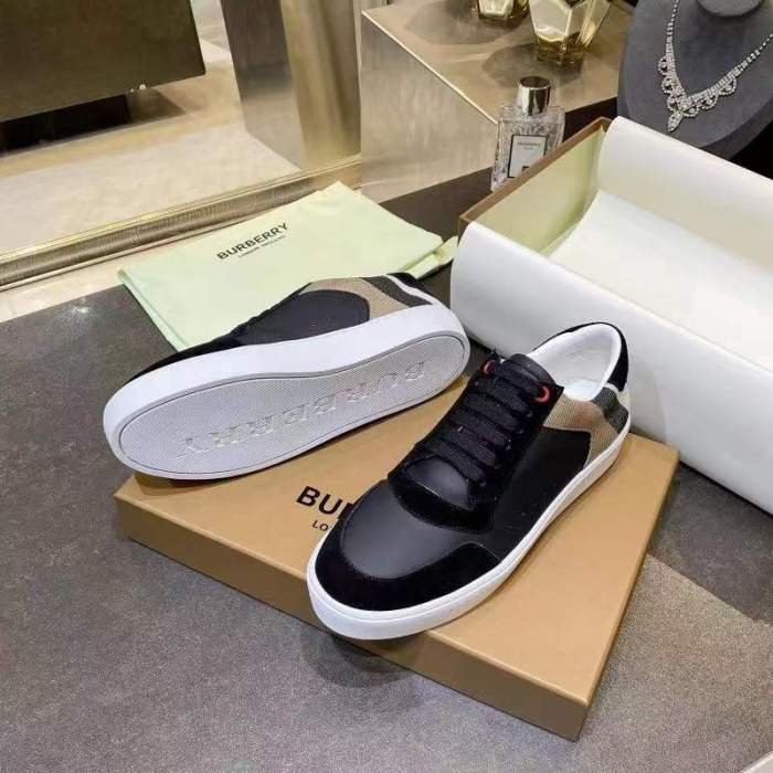 Women and Men B*urberry Top Sneaker CL 20230613-110