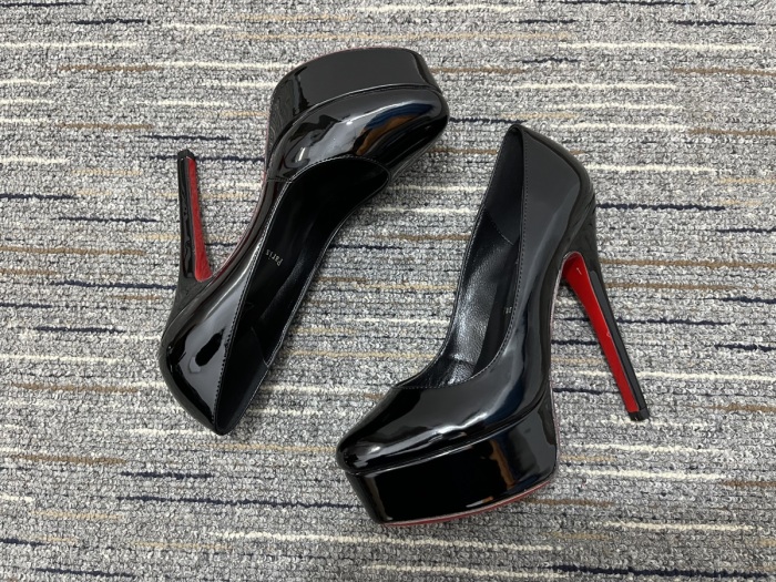 Women C*hristian L*ouboutin Pump Top CL 20230819-24