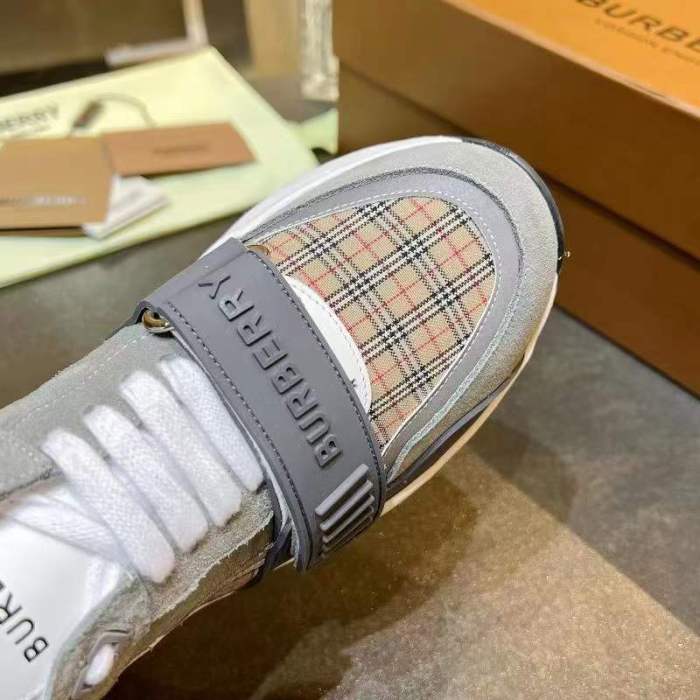 Women and Men B*urberry Top Sneaker CL 20230613-87