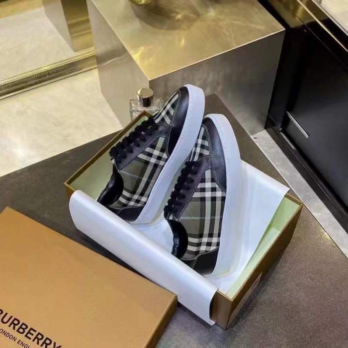 Women and Men B*urberry Top Sneaker CL 20230613-105