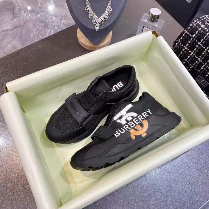 Women and Men B*urberry Top Sneaker CL 20230613-84