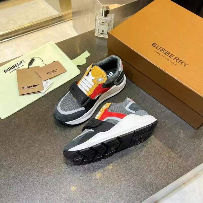 Women and Men B*urberry Top Sneaker CL 20230613-88