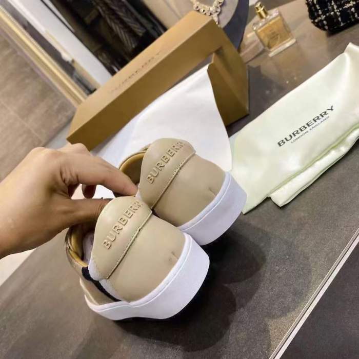 Women and Men B*urberry Top Sneaker CL 20230613-103
