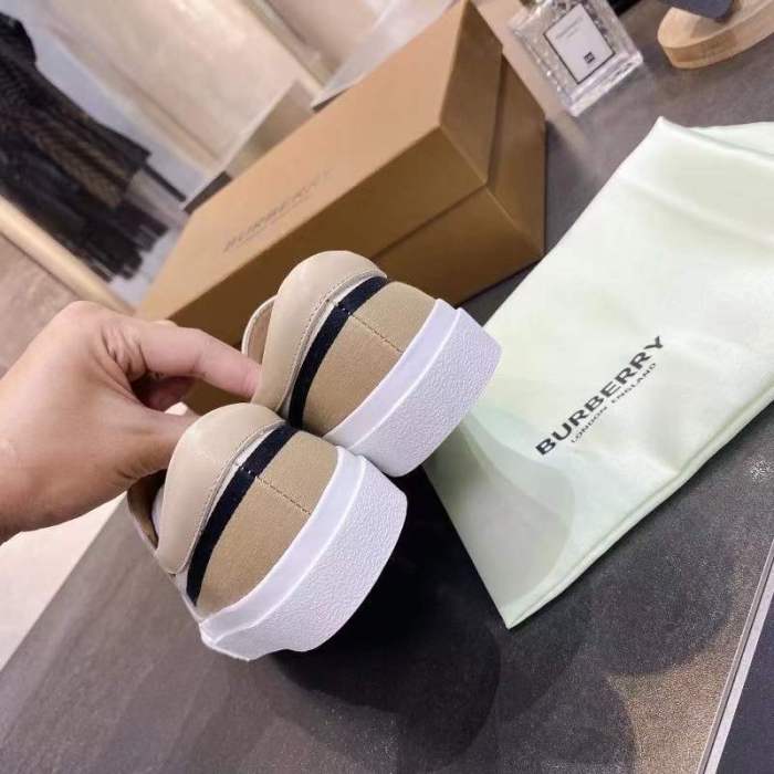 Women and Men B*urberry Top Sneaker CL 20230820-13