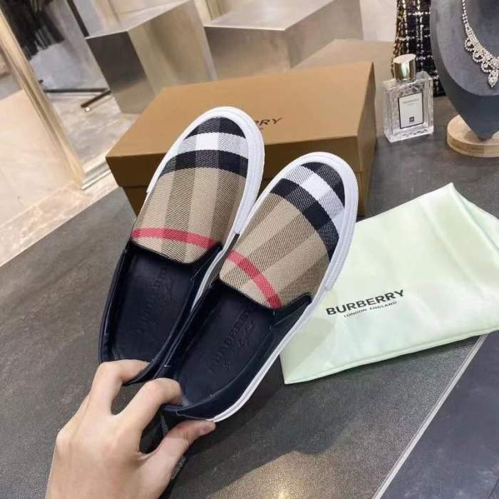 Women and Men B*urberry Top Sneaker CL 20230820-14