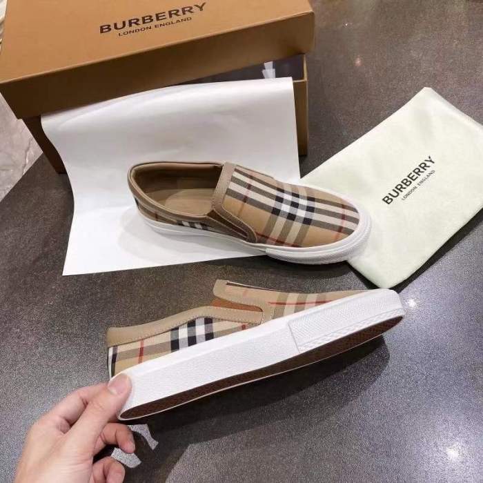 Women and Men B*urberry Top Sneaker CL 20230820-5