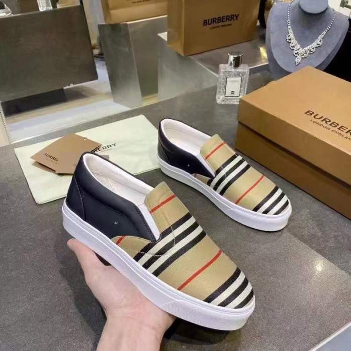 Women and Men B*urberry Top Sneaker CL 20230820-4
