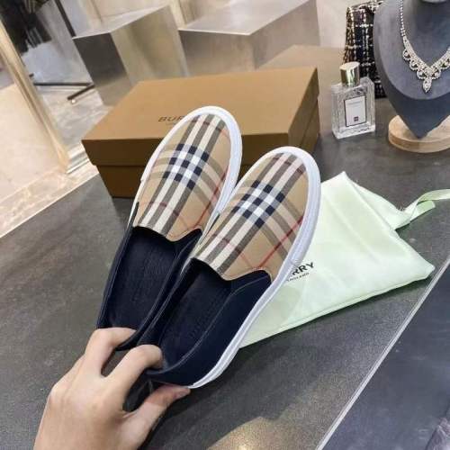 Women and Men B*urberry Top Sneaker CL 20230820-8