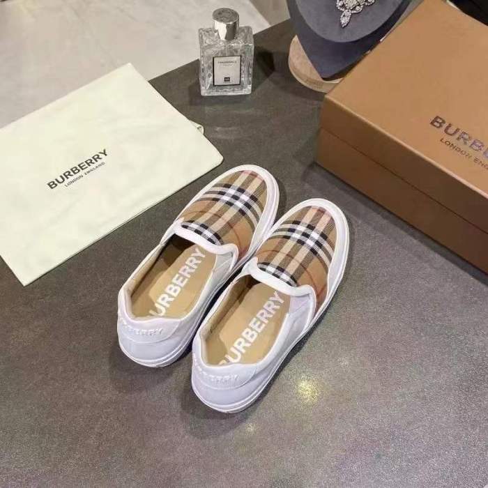 Women and Men B*urberry Top Sneaker CL 20230820-1