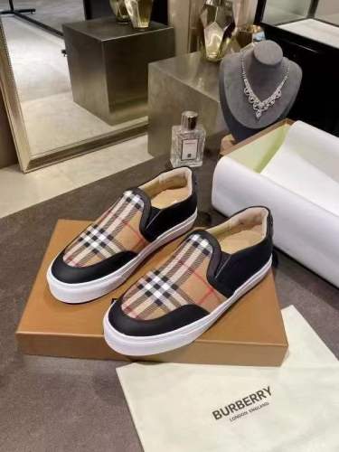 Women and Men B*urberry Top Sneaker CL 20230820-2