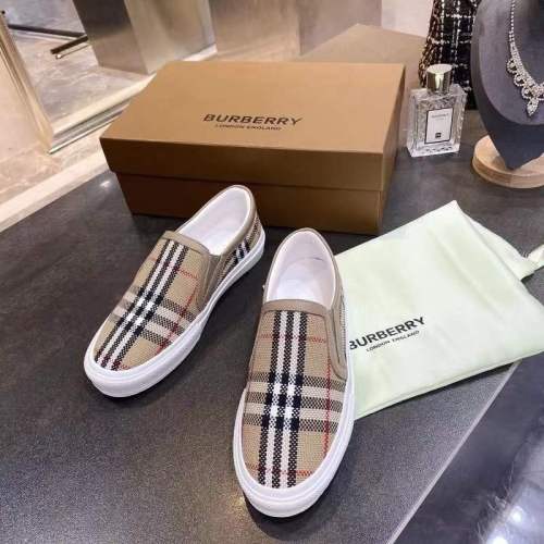 Women and Men B*urberry Top Sneaker CL 20230820-12