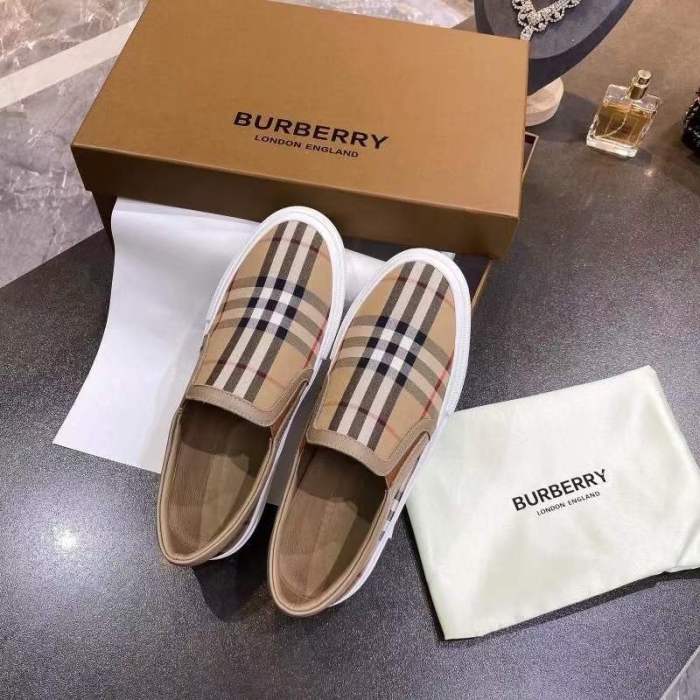 Women and Men B*urberry Top Sneaker CL 20230820-5