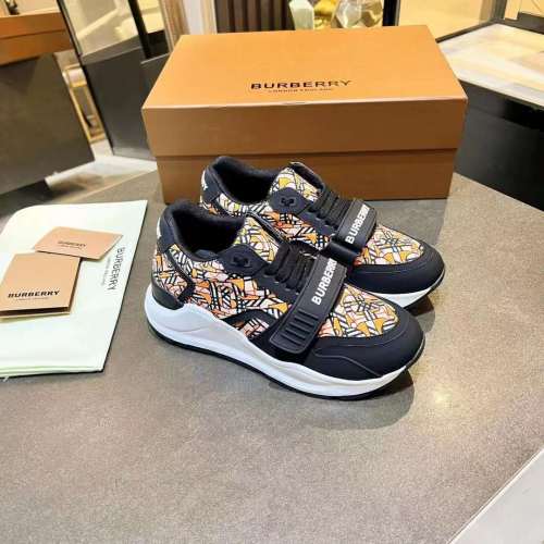 Women and Men B*urberry Top Sneaker CL 20230820-11