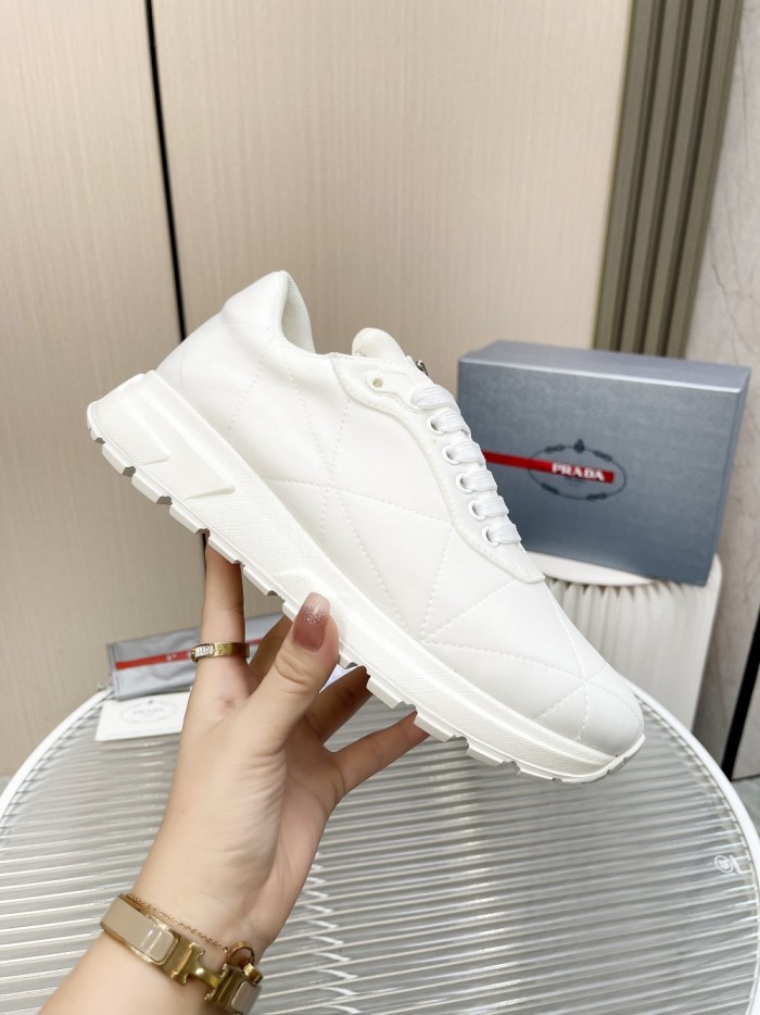 P*rada Top Sneakers Low CL 20230825-72